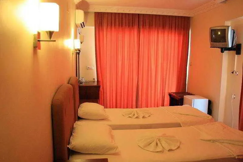 ***  Cihantuerk Hotel Marmaris Törökország